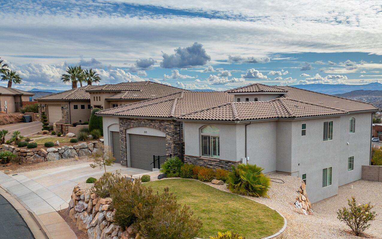 2035 Gunsight Dr - Photo 1