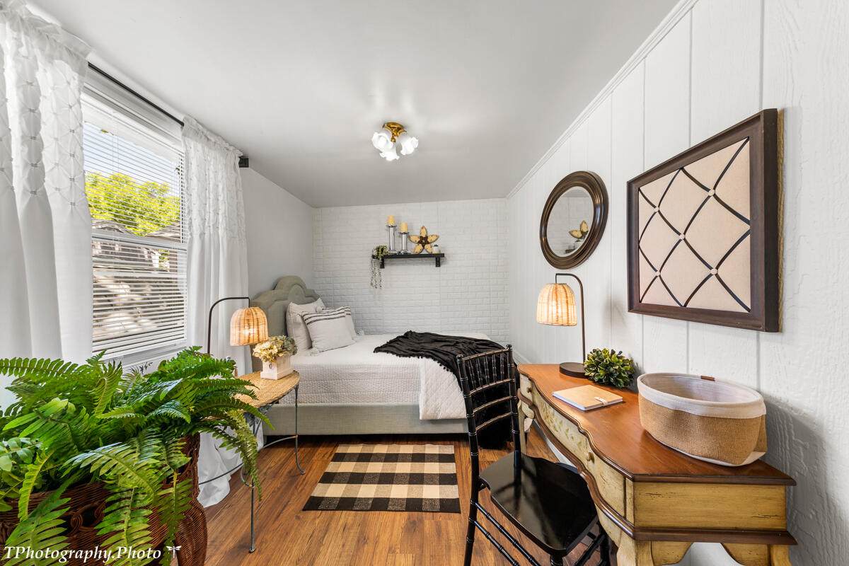 448 E. TELEGRAPH #104 - Photo 1