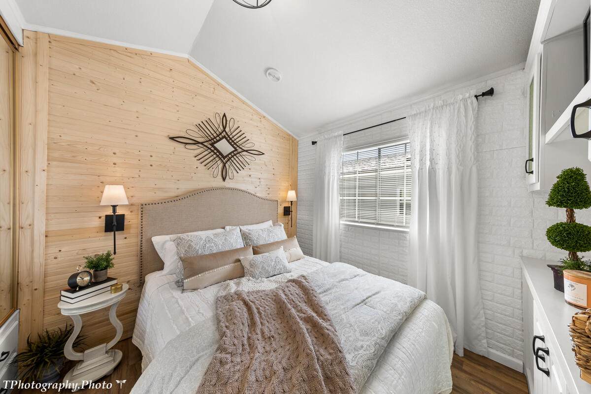 448 E. TELEGRAPH #104 - Photo 1