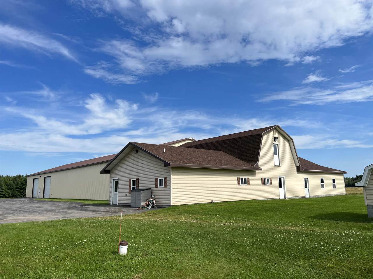 842 West Mahoney Road - Photo 1