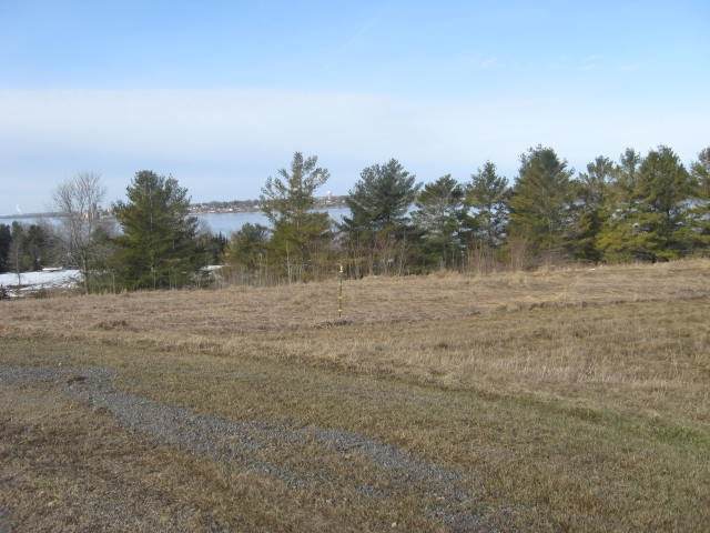 Sparrowhawk Point - Photo 1
