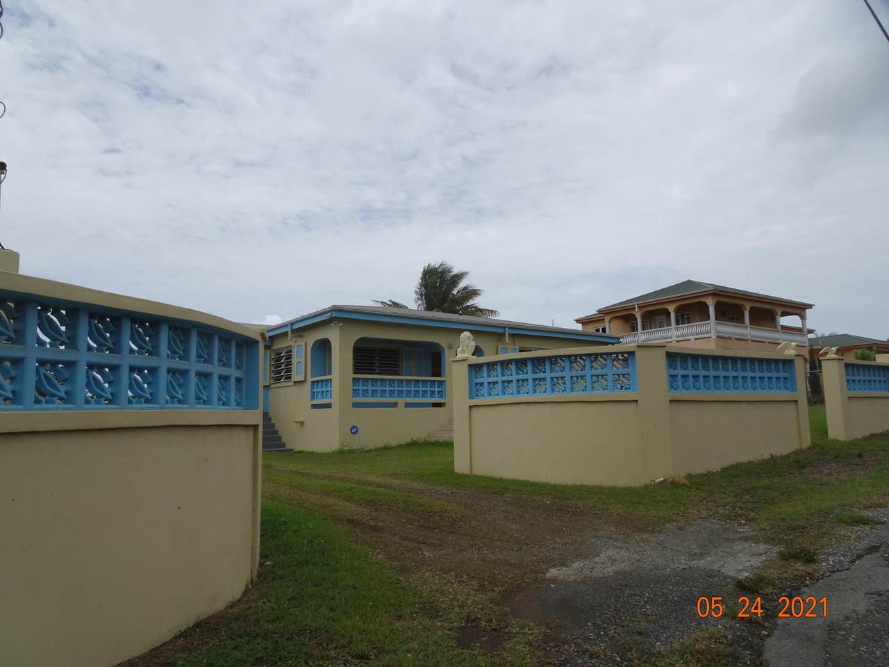 74 Mountain Pr - Photo 1