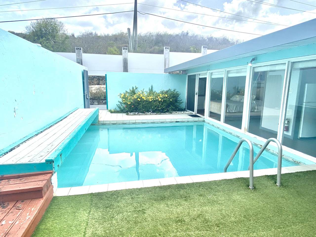 104 Smith Bay Ee - Photo 1