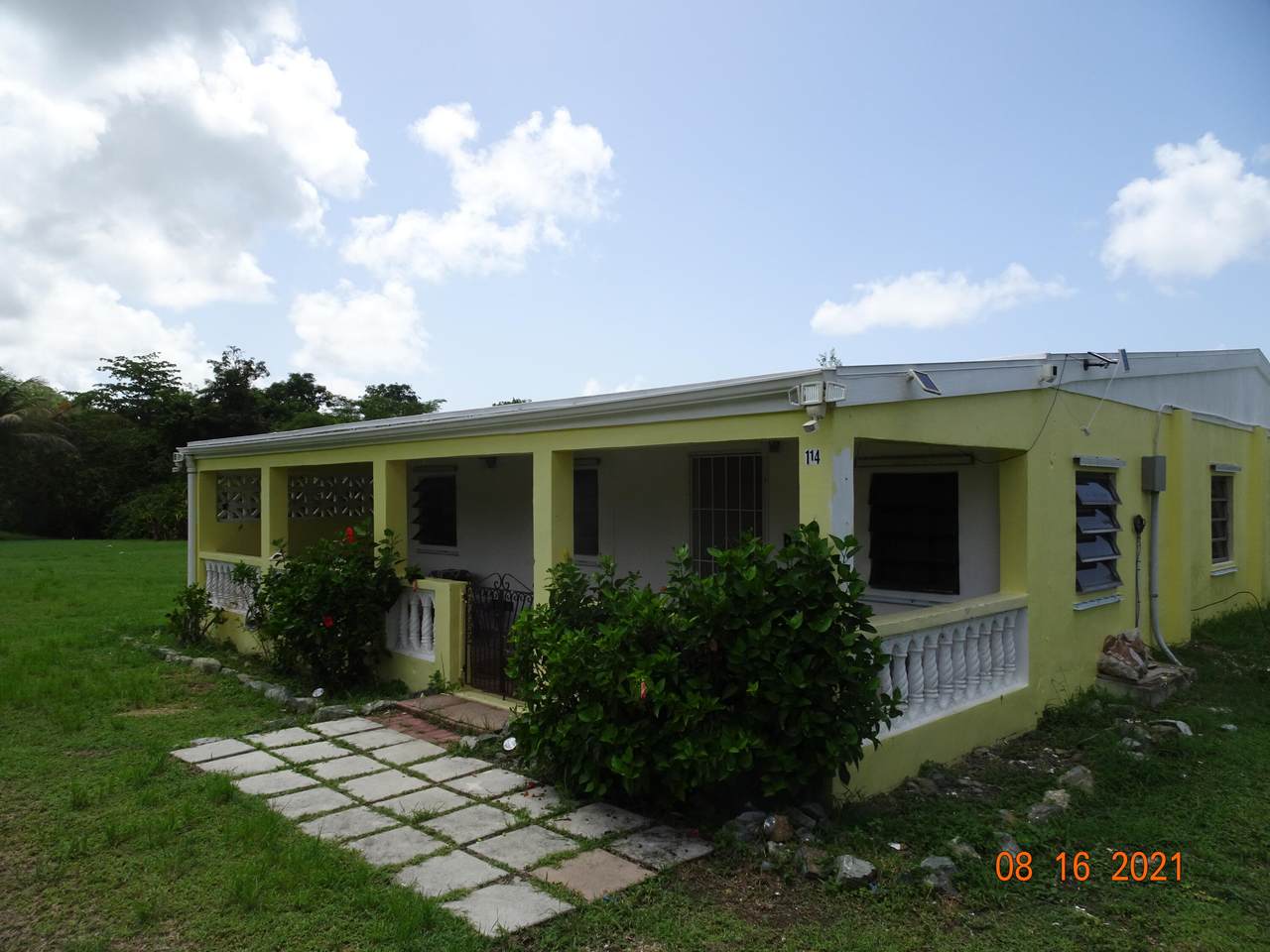 114 Grove Place Pr - Photo 1