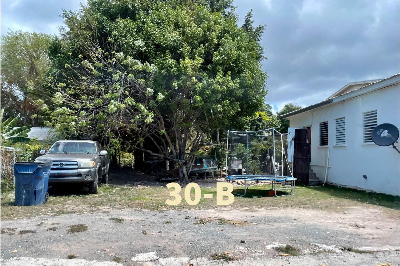 30-B Hospital Street Fr - Photo 1
