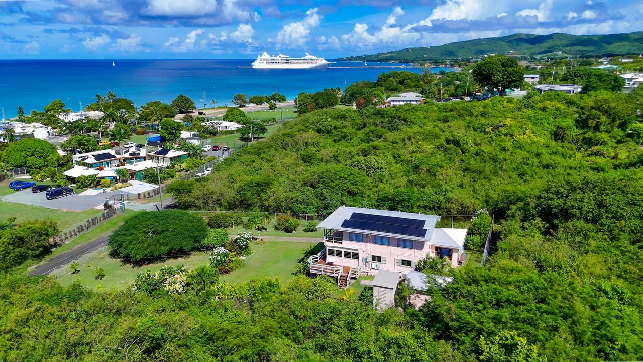 https://bt-photos.global.ssl.fastly.net/stthomas/1280_boomver_1_24-1918-2.jpg