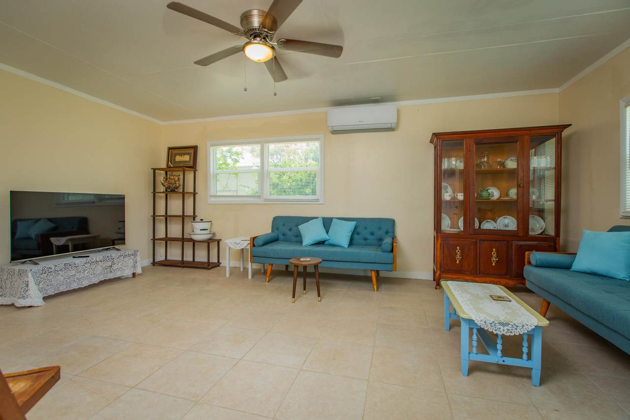 https://bt-photos.global.ssl.fastly.net/stthomas/1280_boomver_1_25-1005-2.jpg