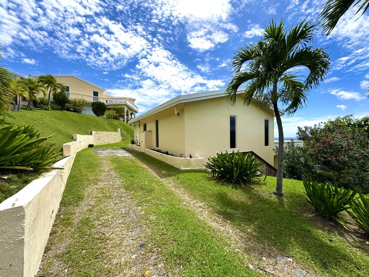 https://bt-photos.global.ssl.fastly.net/stthomas/1280_boomver_1_25-1065-2.jpg