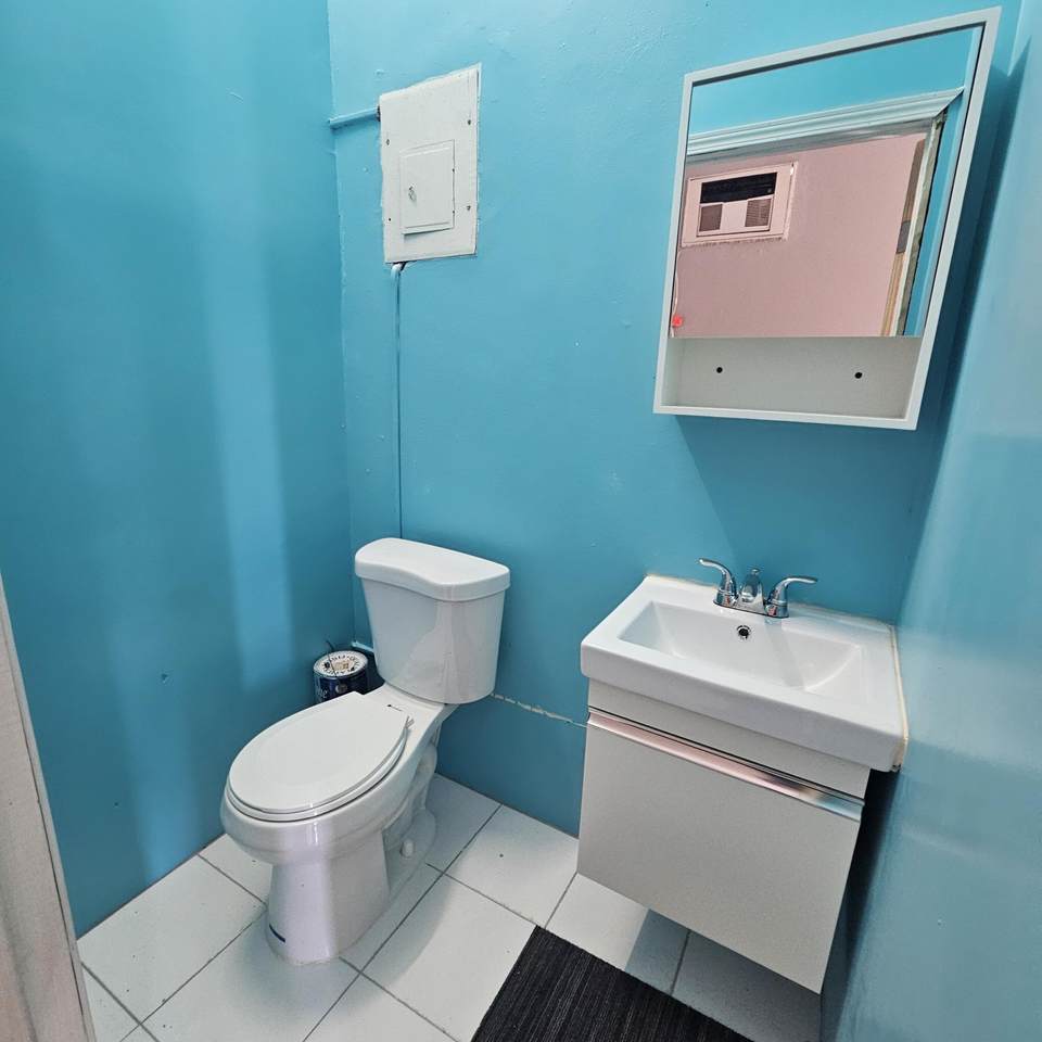 https://bt-photos.global.ssl.fastly.net/stthomas/1280_boomver_1_25-1193-2.jpg