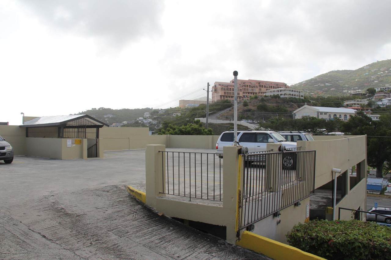 https://bt-photos.global.ssl.fastly.net/stthomas/1280_boomver_1_25-1207-2.jpg