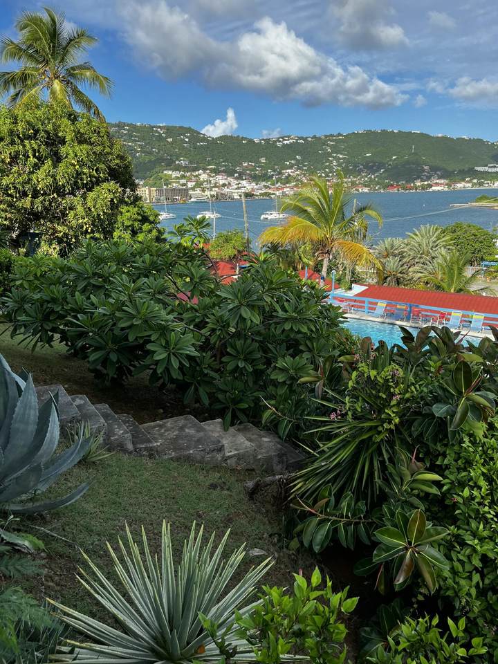 https://bt-photos.global.ssl.fastly.net/stthomas/1280_boomver_1_25-1414-2.jpg
