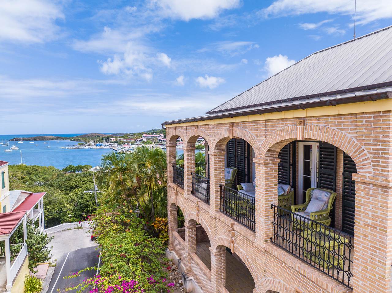 https://bt-photos.global.ssl.fastly.net/stthomas/1280_boomver_1_25-1440-2.jpg