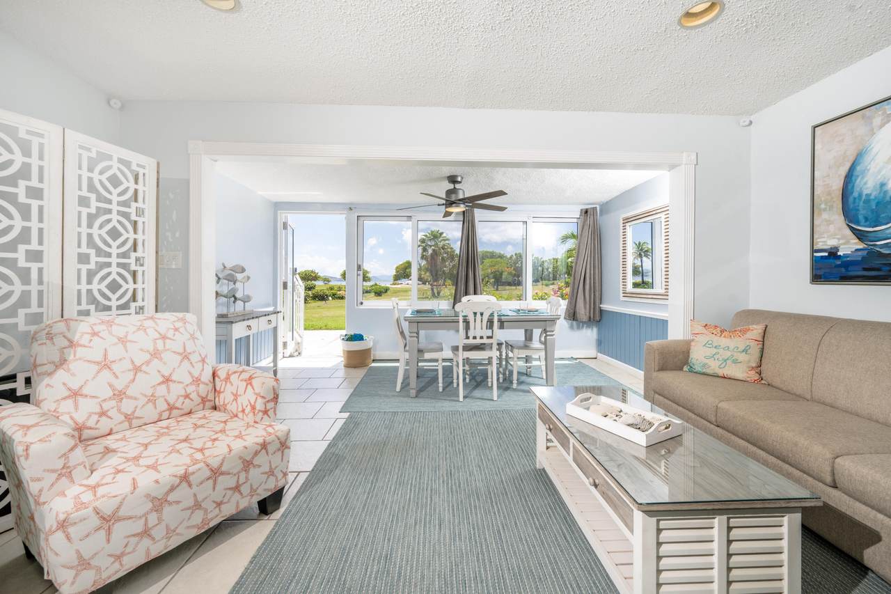 29 Smith Bay Ee - Photo 1