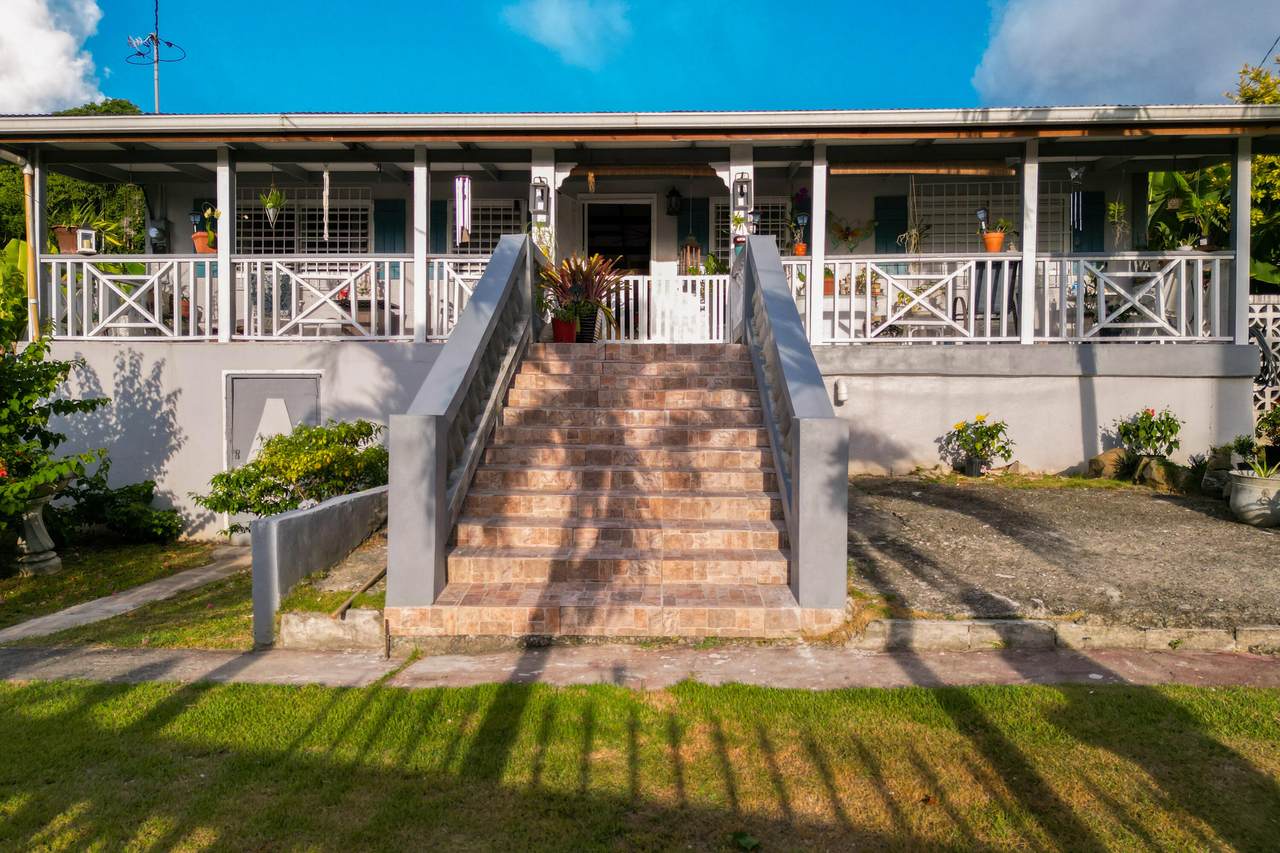 120 Rattan Qu - Photo 1