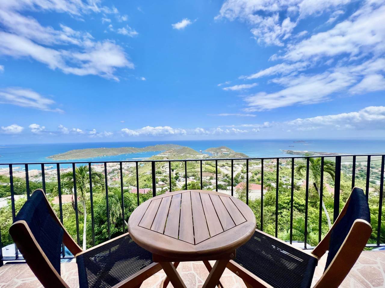 https://bt-photos.global.ssl.fastly.net/stthomas/1280_boomver_1_25-1540-2.jpg