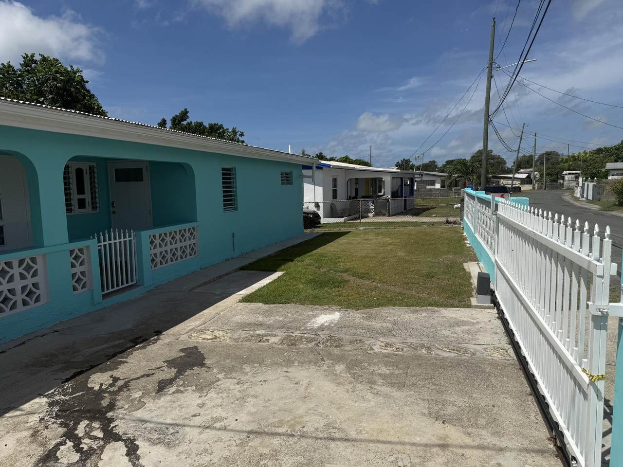 https://bt-photos.global.ssl.fastly.net/stthomas/1280_boomver_1_25-1587-2.jpg