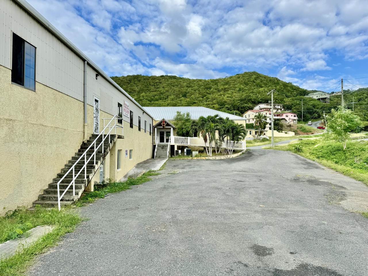 https://bt-photos.global.ssl.fastly.net/stthomas/1280_boomver_1_25-169-2.jpg