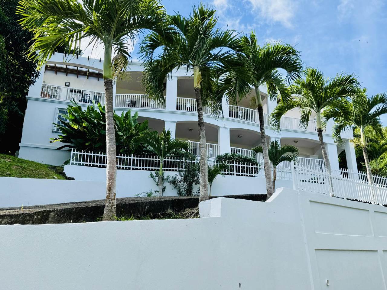  Address Not Published - Photo 1