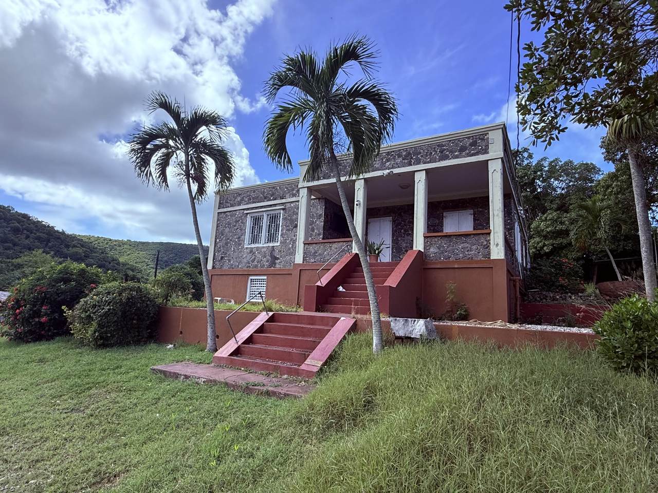 6 Charlotte Amalie New - Photo 1