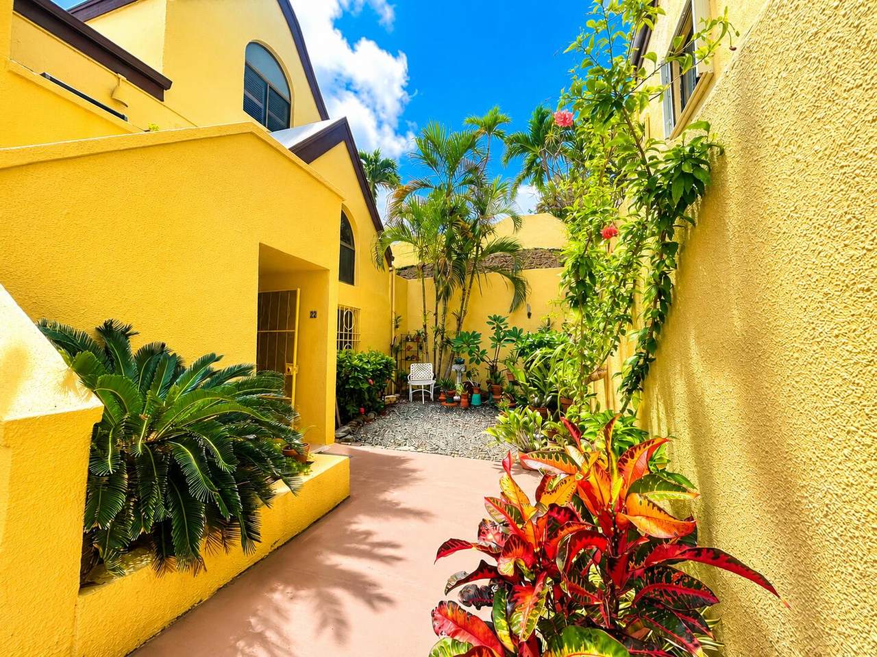 https://bt-photos.global.ssl.fastly.net/stthomas/1280_boomver_1_26-1126-2.jpg