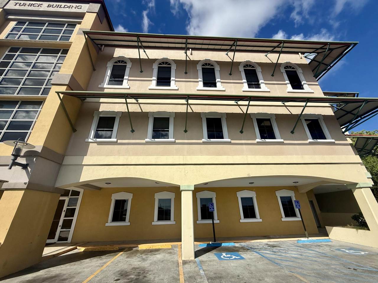 https://bt-photos.global.ssl.fastly.net/stthomas/1280_boomver_1_26-1152-2.jpg