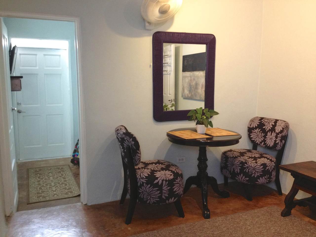 36 Apt 3 King Street Ch - Photo 1