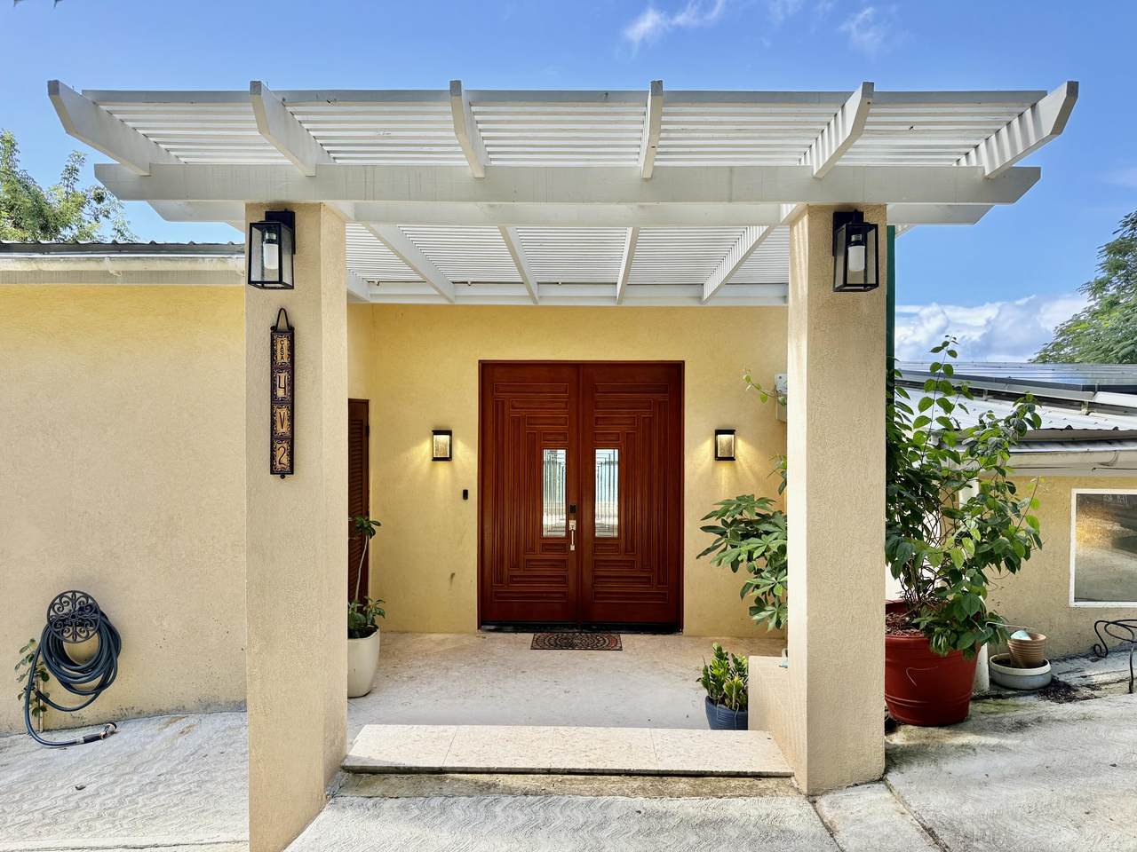 https://bt-photos.global.ssl.fastly.net/stthomas/1280_boomver_1_26-1573-2.jpg