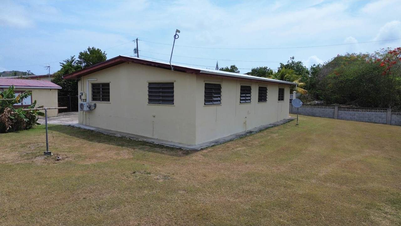 https://bt-photos.global.ssl.fastly.net/stthomas/1280_boomver_1_26-1604-2.jpg