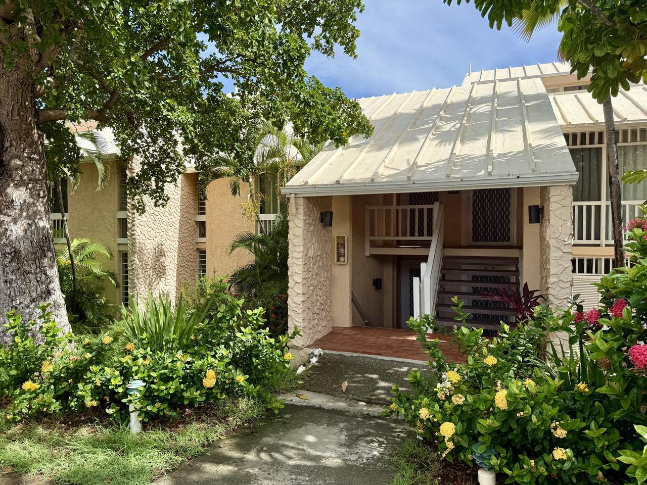 https://bt-photos.global.ssl.fastly.net/stthomas/1280_boomver_1_26-1614-2.jpg