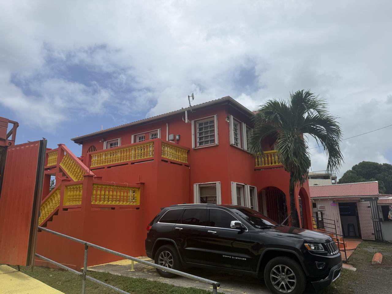 https://bt-photos.global.ssl.fastly.net/stthomas/1280_boomver_1_26-1768-2.jpg