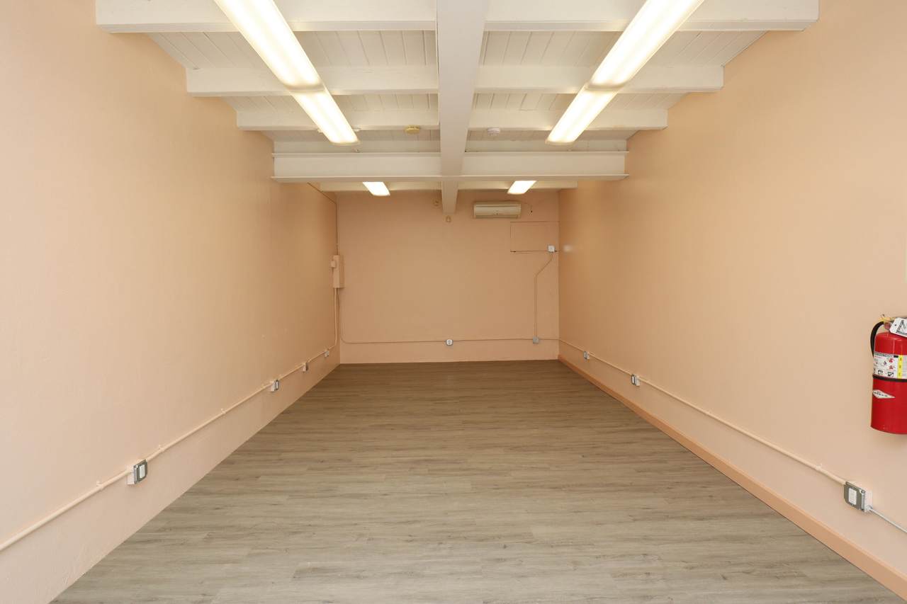 52-B Company Street Ch - Photo 1