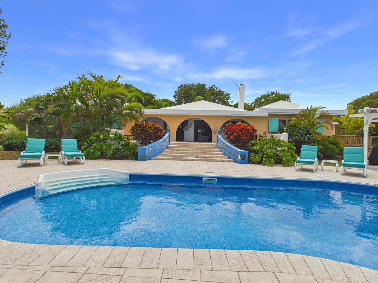 https://bt-photos.global.ssl.fastly.net/stthomas/1280_boomver_1_26-1840-2.jpg