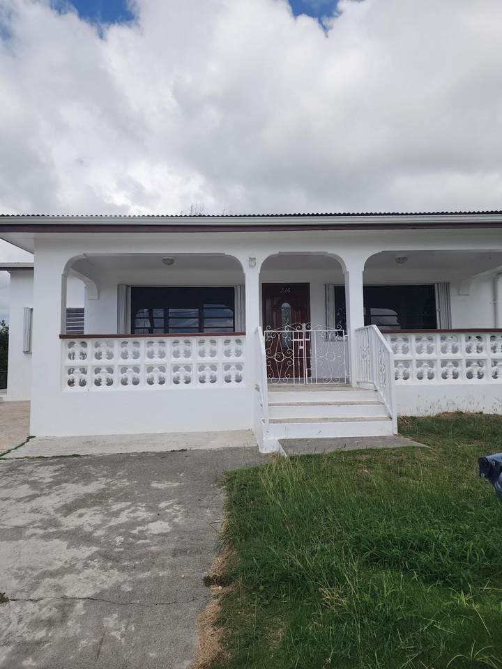 226 Strawberry Hill Qu - Photo 1