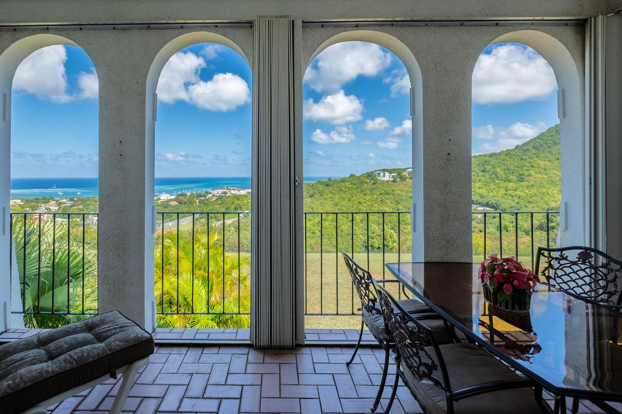 https://bt-photos.global.ssl.fastly.net/stthomas/1280_boomver_1_26-374-2.jpg