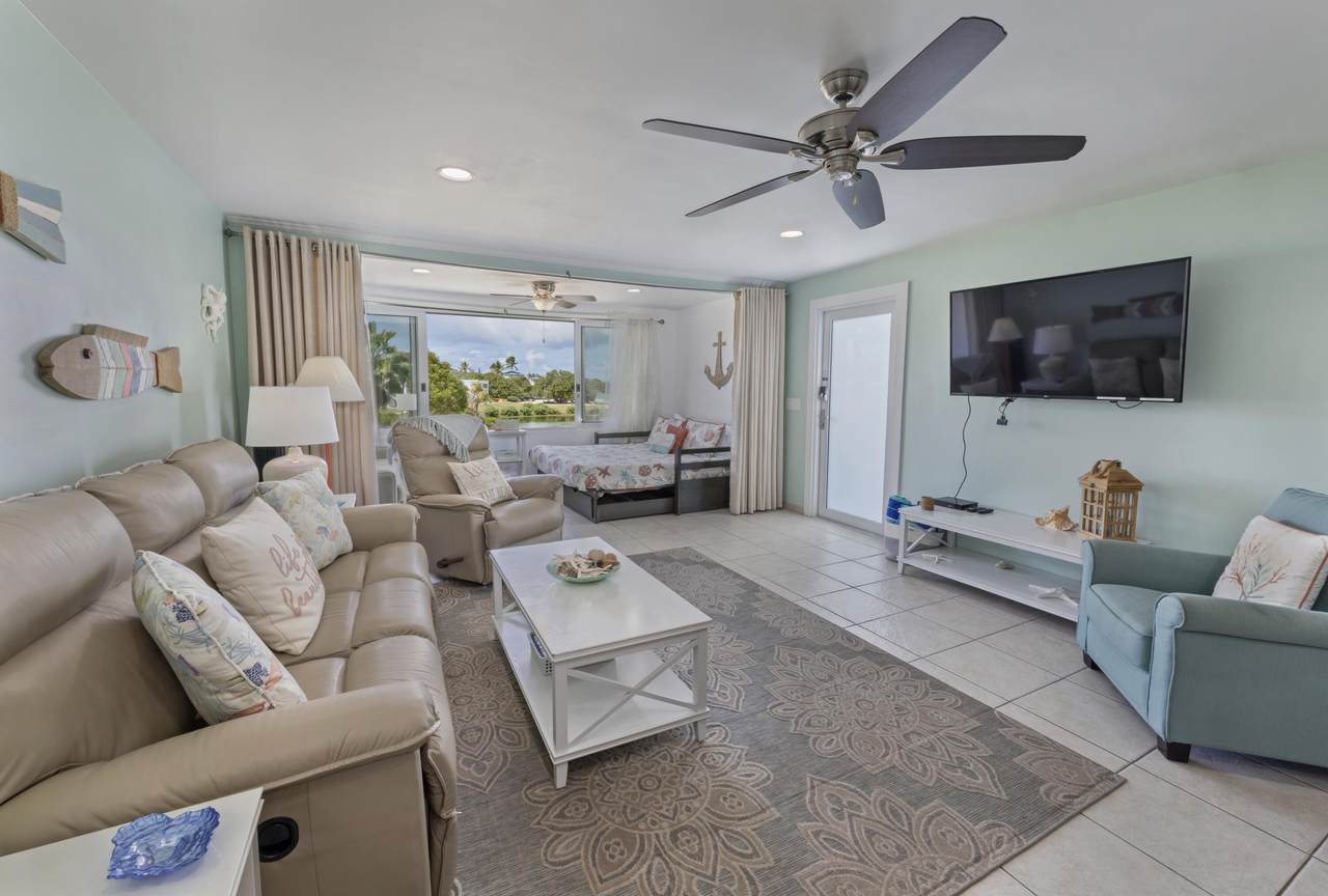 12 Smith Bay Rh - Photo 1