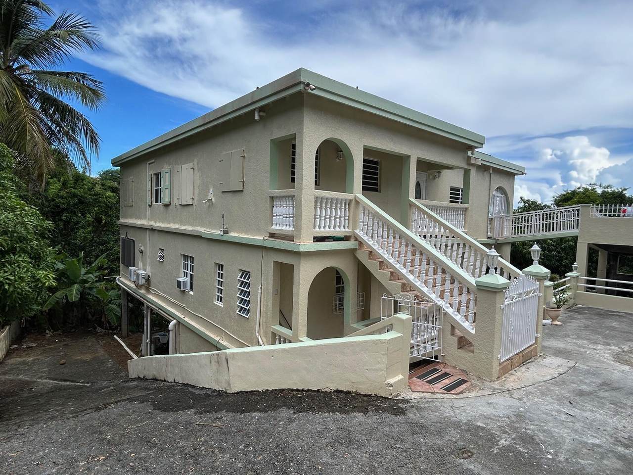 https://bt-photos.global.ssl.fastly.net/stthomas/1280_boomver_1_26-714-2.jpg