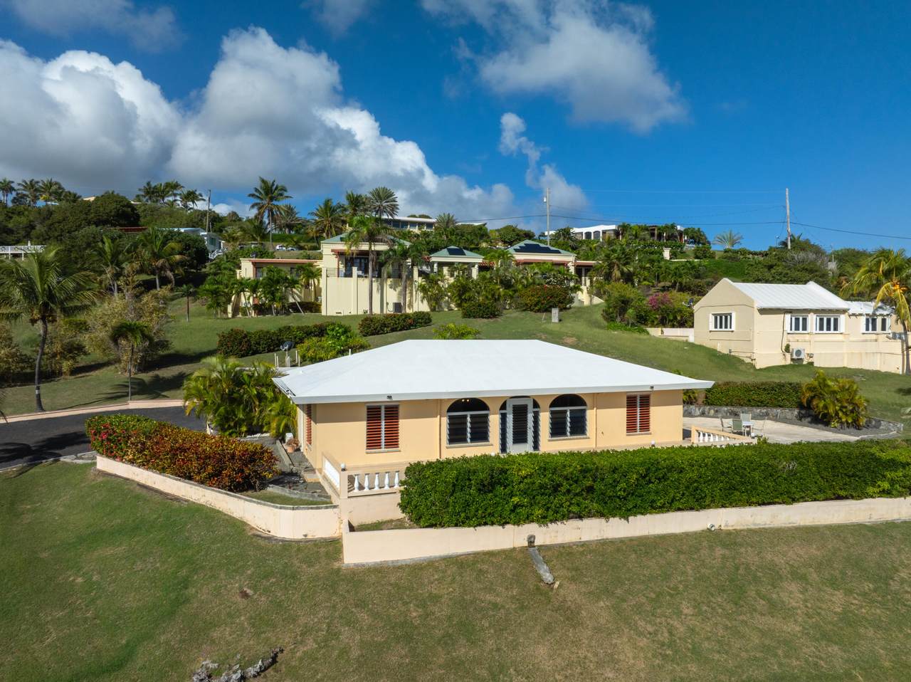 https://bt-photos.global.ssl.fastly.net/stthomas/1280_boomver_1_26-720-2.jpg