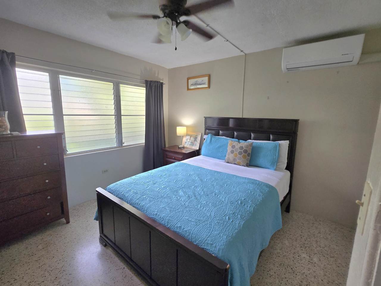 https://bt-photos.global.ssl.fastly.net/stthomas/1280_boomver_1_26-989-2.jpg