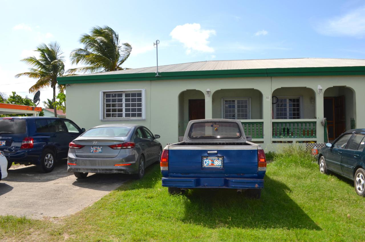 10 Castle Coakley Qu - Photo 1