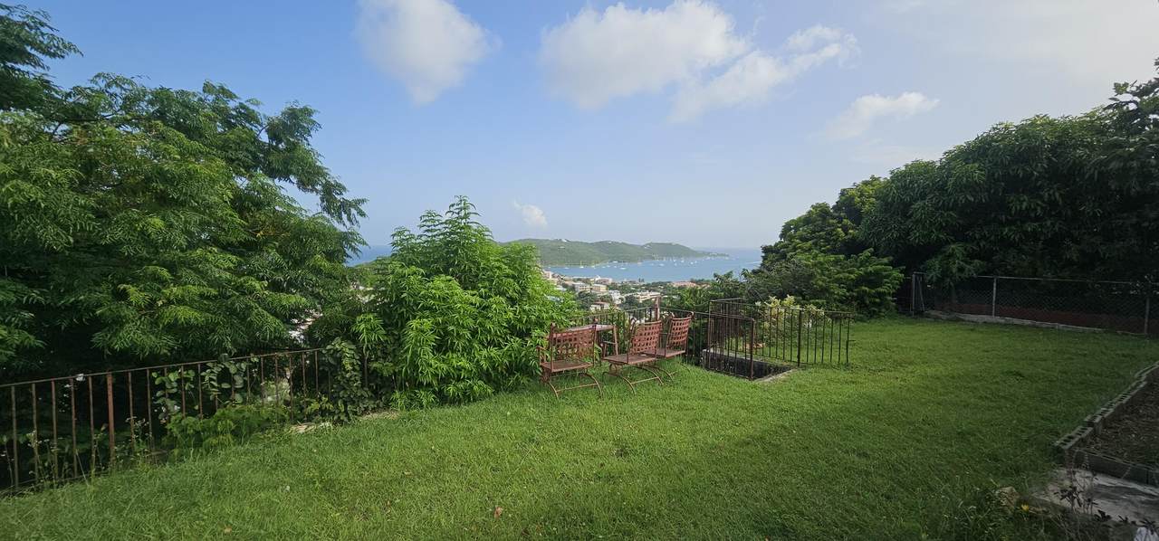 https://bt-photos.global.ssl.fastly.net/stthomas/1280_boomver_2_24-1216-2.jpg