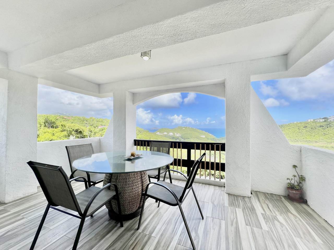 https://bt-photos.global.ssl.fastly.net/stthomas/1280_boomver_2_24-1336-2.jpg