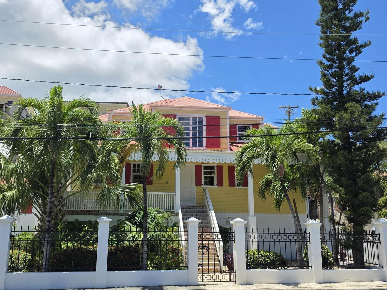 https://bt-photos.global.ssl.fastly.net/stthomas/1280_boomver_2_25-1354-2.jpg