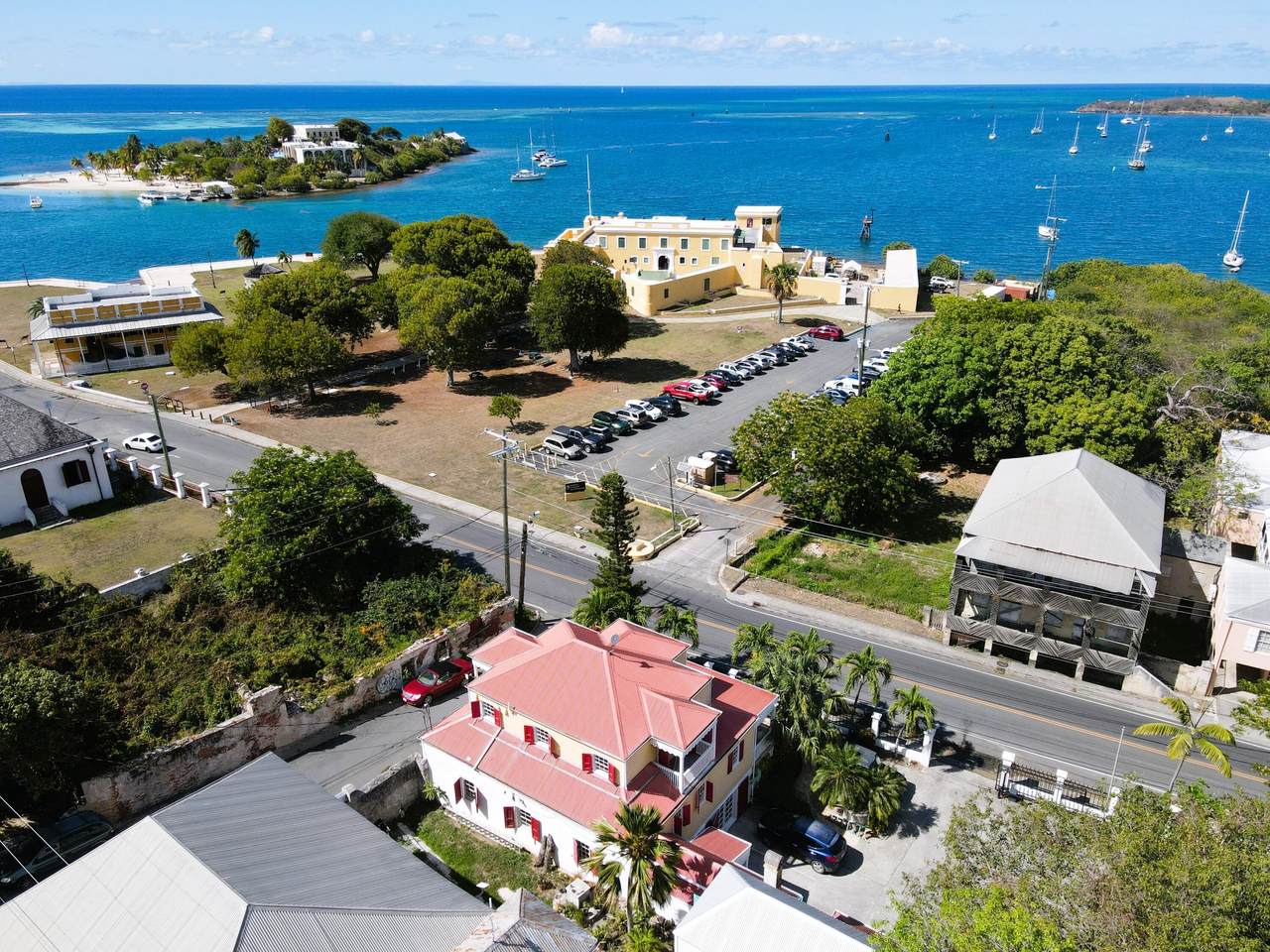 https://bt-photos.global.ssl.fastly.net/stthomas/1280_boomver_2_25-1354-2.jpg
