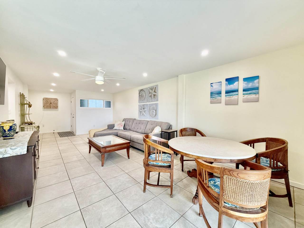 21-12 Bolongo Fb - Photo 1