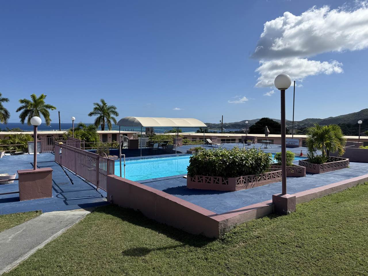 https://bt-photos.global.ssl.fastly.net/stthomas/1280_boomver_2_25-2344-2.jpg