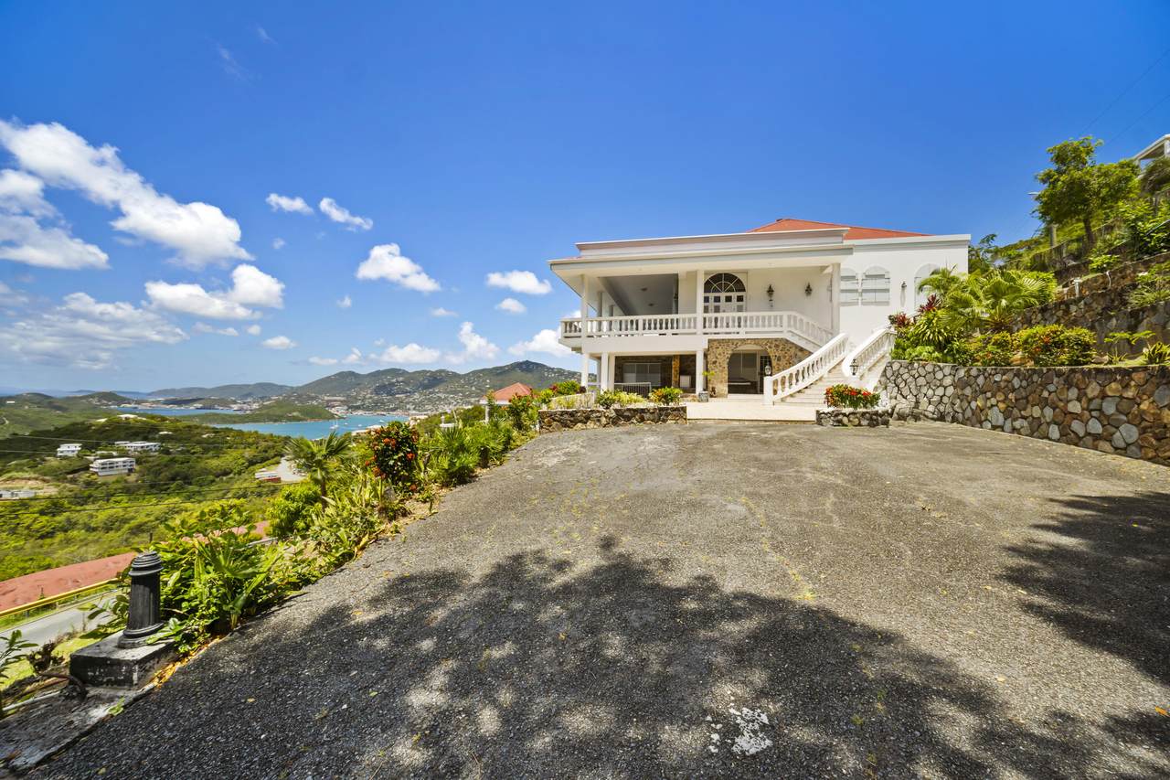 https://bt-photos.global.ssl.fastly.net/stthomas/1280_boomver_2_26-602-2.jpg