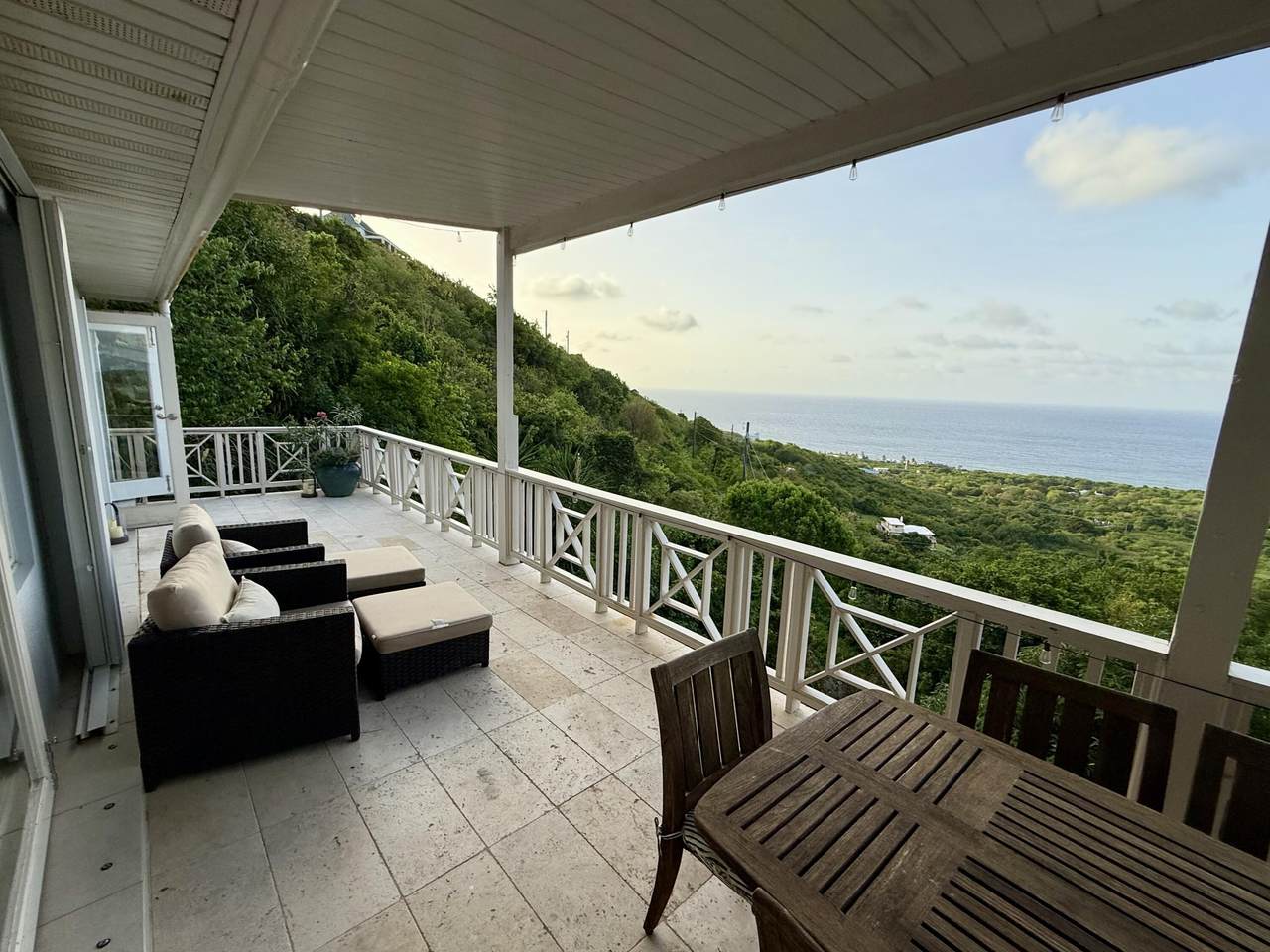 https://bt-photos.global.ssl.fastly.net/stthomas/1280_boomver_3_25-1153-2.jpg