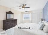 319 St. John Qu - Photo 17