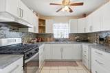 226 Concordia We - Photo 12