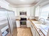 325 St. John Qu - Photo 4